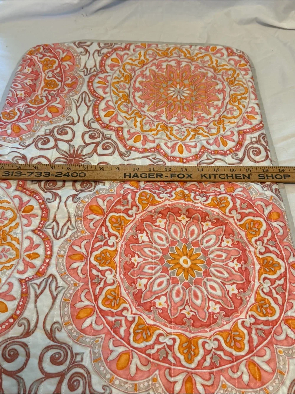 Sears and Roebuck King Size Orange Medallion Quilt - Home Bedding. 2016